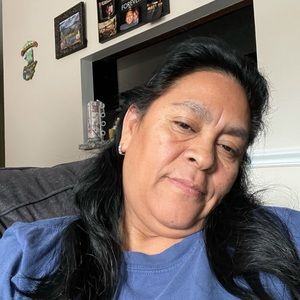 Meet your Posher, Yolanda